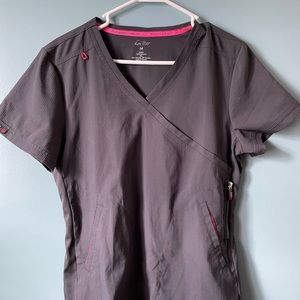 Koi scrubs